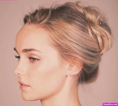Alice Kristiansen OnlyFans Thumbnail #h5D4XYn5Dt