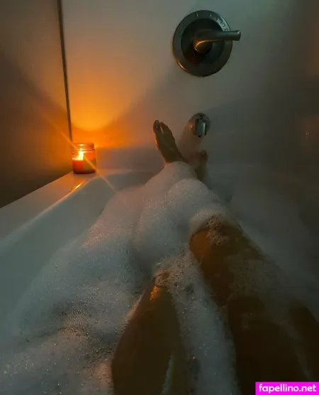 Alice Lee19 OnlyFans Thumbnail #BXHRklwIZR