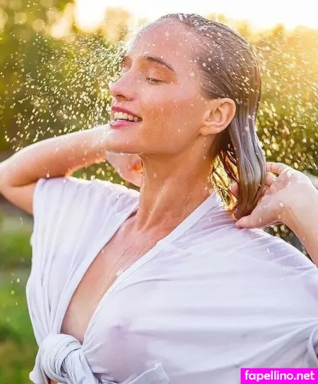 Alice Litzow OnlyFans Thumbnail #Uvnk1jH9rm