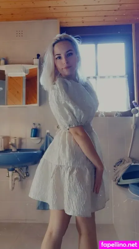 Alice Luna OnlyFans Thumbnail #HqOAsR31AS