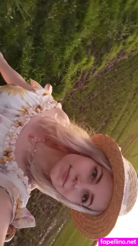 Alice Luna OnlyFans Thumbnail #NX2qSmWHlI