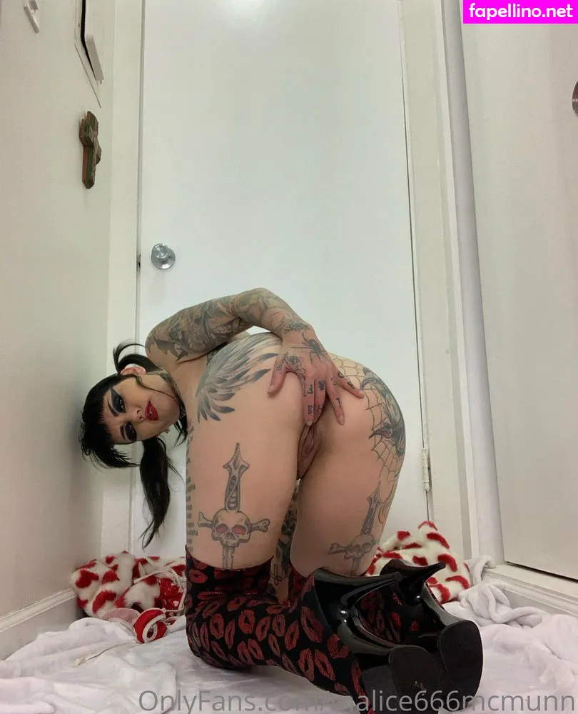 Punk Rock Queen, malice666mcmunn, officialmalicemcmunn Nude Leaked OnlyFans Photo #zYOMPuG7xQ