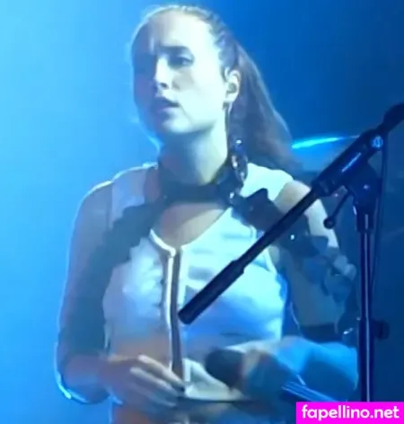 Alice Merton OnlyFans Thumbnail #eTeBS27wLz