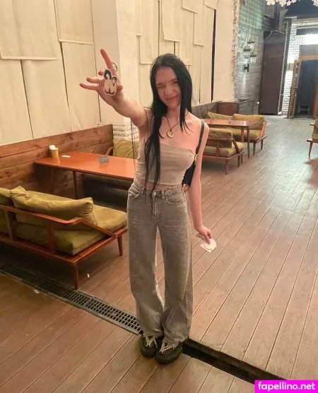 Alice Mul OnlyFans Thumbnail #64rEBzuTin