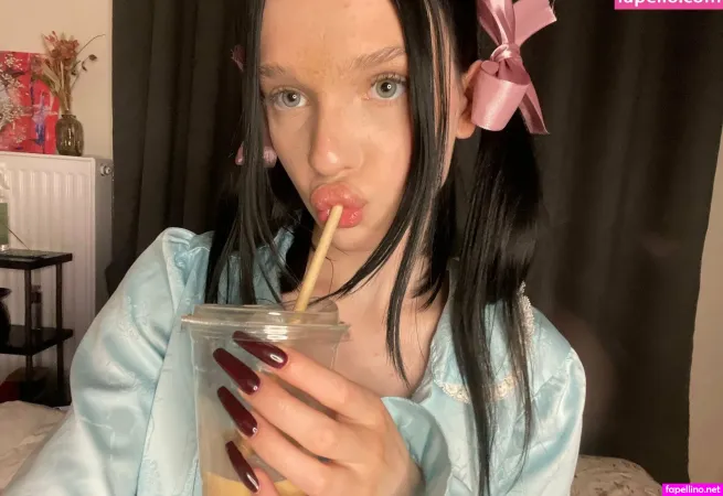 Alice Mul OnlyFans Thumbnail #kFMu4bBYSU