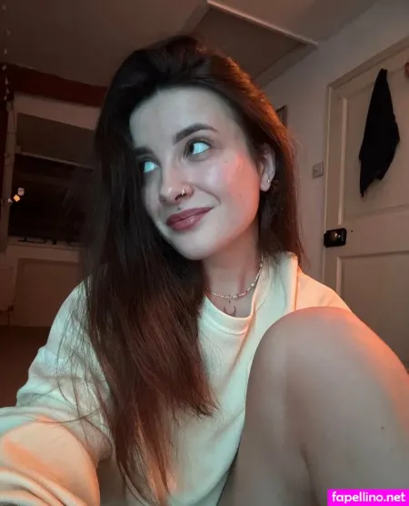 Alice Pearl OnlyFans Thumbnail #0XtXkdPqt5