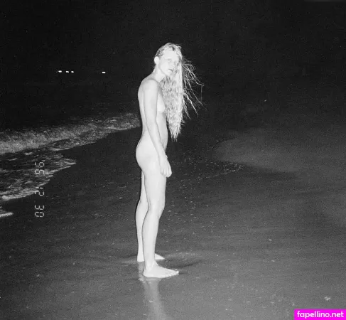Alice Phoebe Lou OnlyFans Thumbnail #KUWnkjDFR0