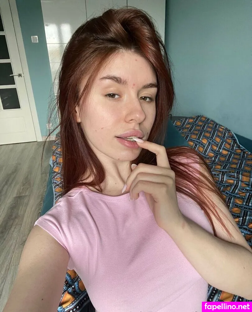 aliceyarr, famousalice Nude Leaked OnlyFans Photo #o0T0ETRhmX