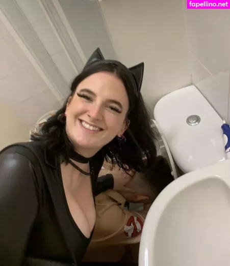 Alice S OnlyFans Thumbnail #F0dmwyrfw1