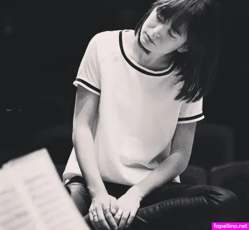 Alice Sara Ott OnlyFans Thumbnail #s7LkK8O9vI
