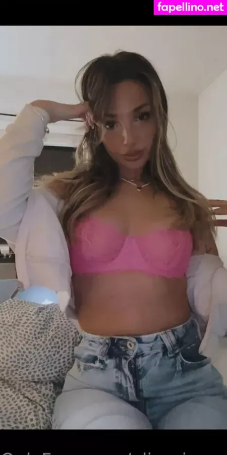 Alice Sins OnlyFans Thumbnail #5u1i0eZ1CT