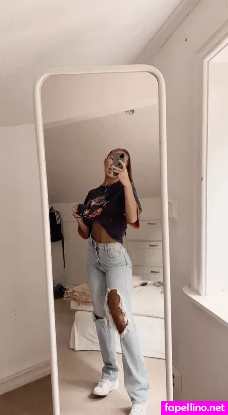 Alice Sndergaard OnlyFans Thumbnail #dDOvXQlXKv
