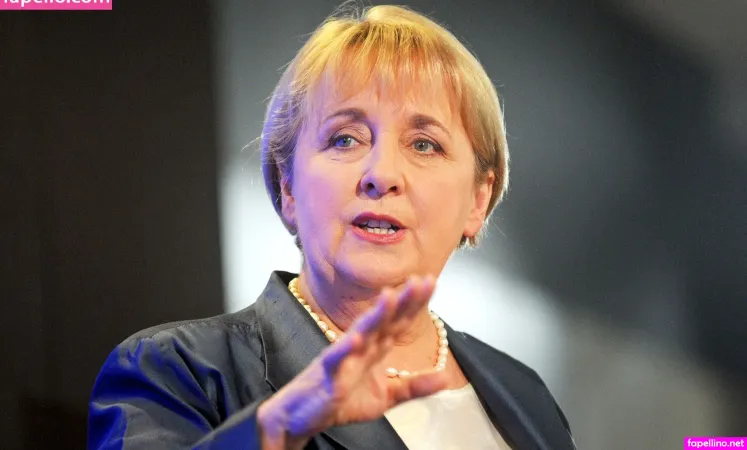Alice Stenlf Main Profile Photo