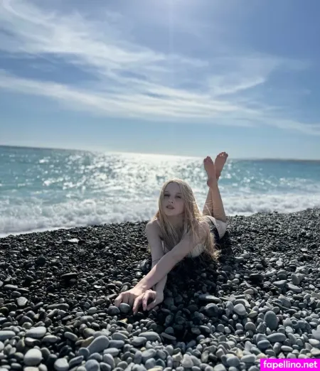 Alice Sweetie OnlyFans Thumbnail #VlMCwBLZsm