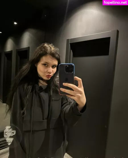 Alice Wood Vip OnlyFans Thumbnail #DMSZo4D9QK