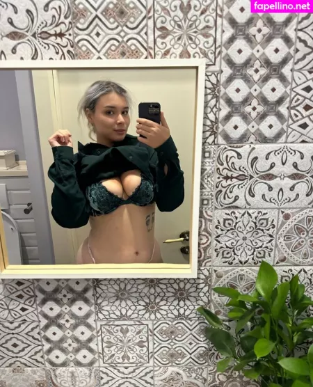 Alice Wood Vip OnlyFans Thumbnail #IOL18nn0A0