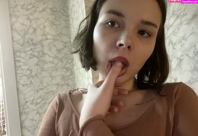 Alice Wood Vip OnlyFans Thumbnail #JVkOlFHU1q