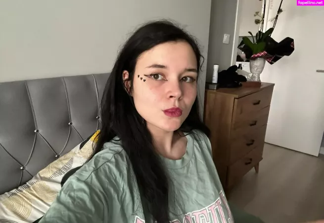 Alice Wood Vip OnlyFans Thumbnail #ReCrNVL10y