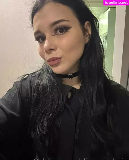 Alice Wood Vip OnlyFans Thumbnail #n4gvqTMUGe