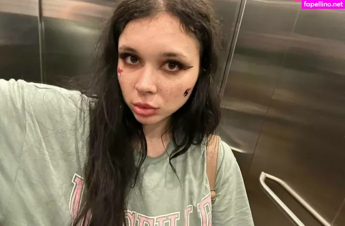 Alice Wood Vip OnlyFans Thumbnail #vuR0QFcgeo