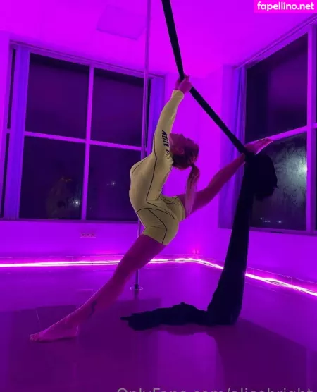 Alicebrightt OnlyFans Thumbnail #hG4RMVN1k8