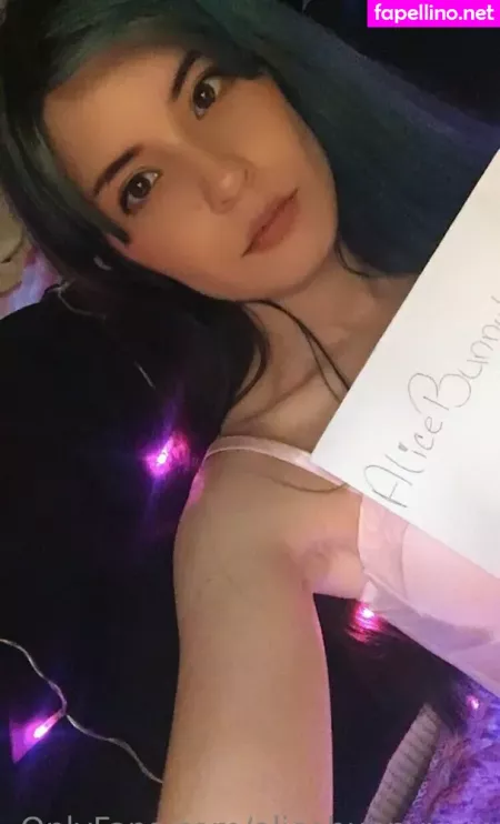Alicebunnyuwu OnlyFans Thumbnail #ejaZ4dCeZu
