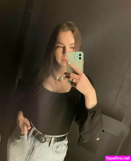 Alicecool OnlyFans Thumbnail #YNNHmUSyZA