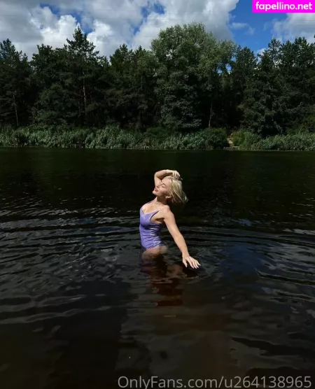 Alicedollyua OnlyFans Thumbnail #UVURCIqJHG