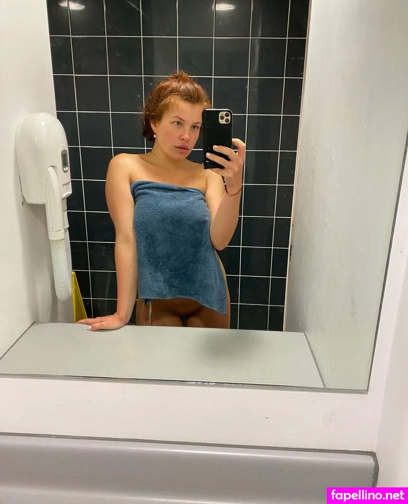 alicee.foxx, alicefoxartist Nude Leaked OnlyFans Photo #yxLMcmIUbn