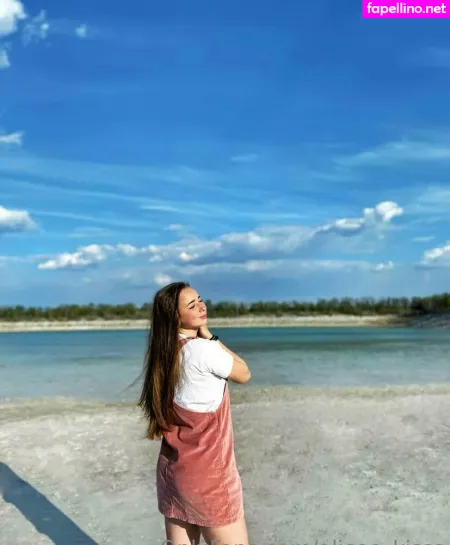 Alicee Kisss OnlyFans Thumbnail #2yK8ppV0xk