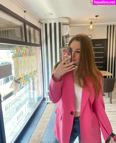 Alicee Kisss OnlyFans Thumbnail #9OZkGqGJ06