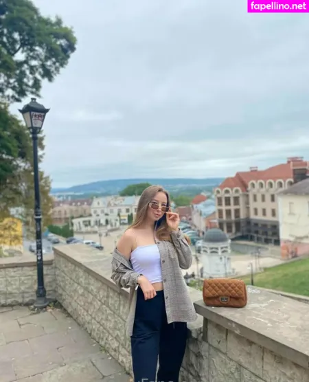 Alicee Kisss OnlyFans Thumbnail #C0Dn0Zb61Z