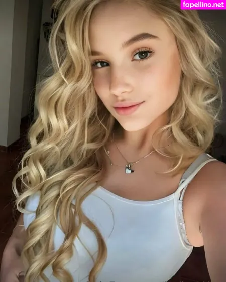 Alicee Kisss OnlyFans Thumbnail #QAFoTKorLx