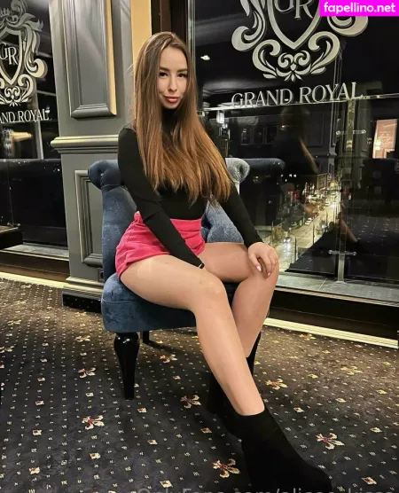 Alicee Kisss OnlyFans Thumbnail #SH72DxZUwq