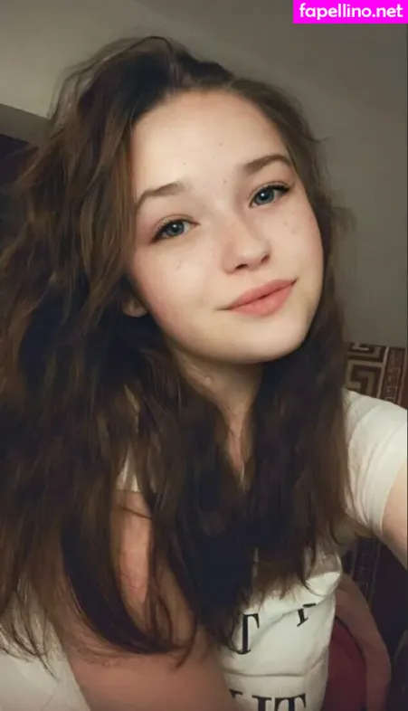 Alicee Kisss OnlyFans Thumbnail #Uq7b4EekQB