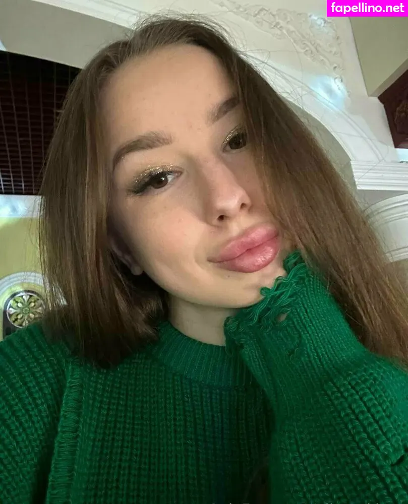 alicee_kisss, alise_kisss Nude Leaked OnlyFans Photo #VTK7ViyQNA