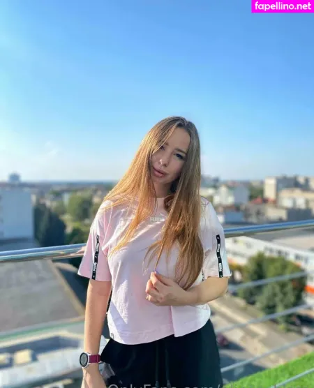 Alicee Kisss OnlyFans Thumbnail #Vqe5IyEROs