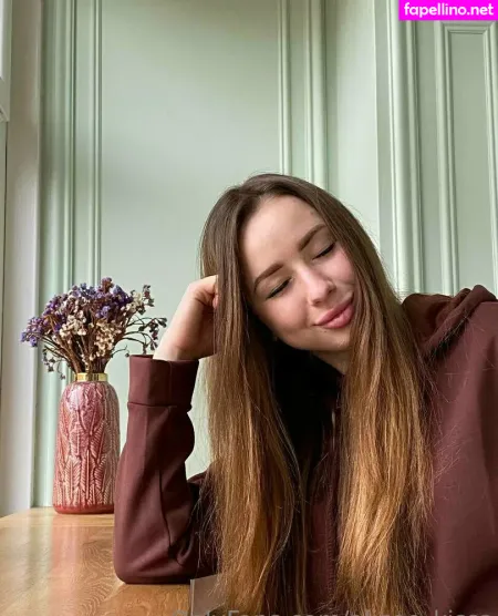 Alicee Kisss OnlyFans Thumbnail #jjymFUBP9c