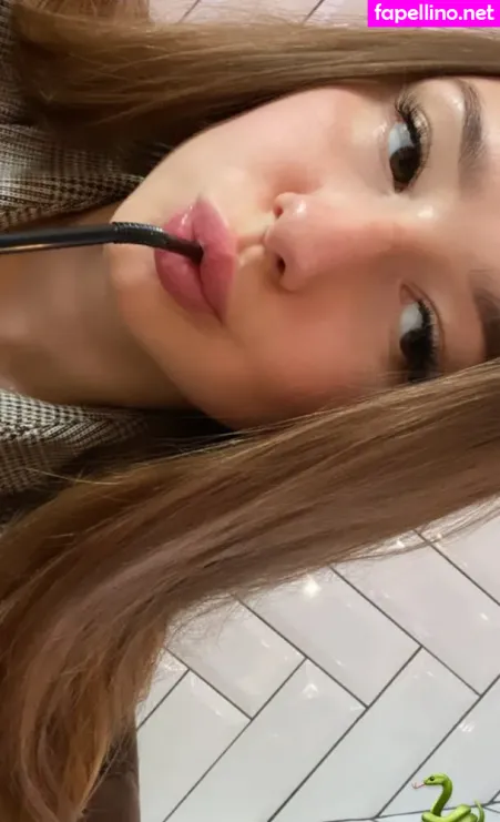 Alicee Kisss OnlyFans Thumbnail #l1Y8RGO90Q