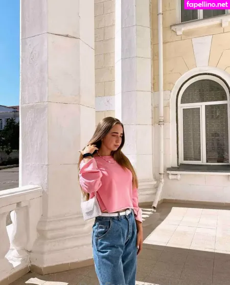 Alicee Kisss OnlyFans Thumbnail #q9w1u47Et7