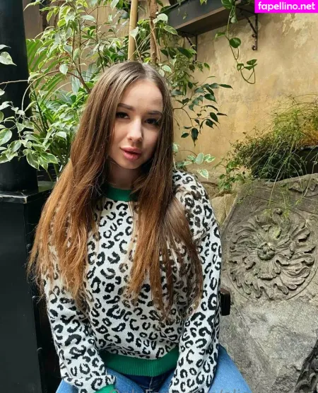 Alicee Kisss OnlyFans Thumbnail #qQTmSAHnw6