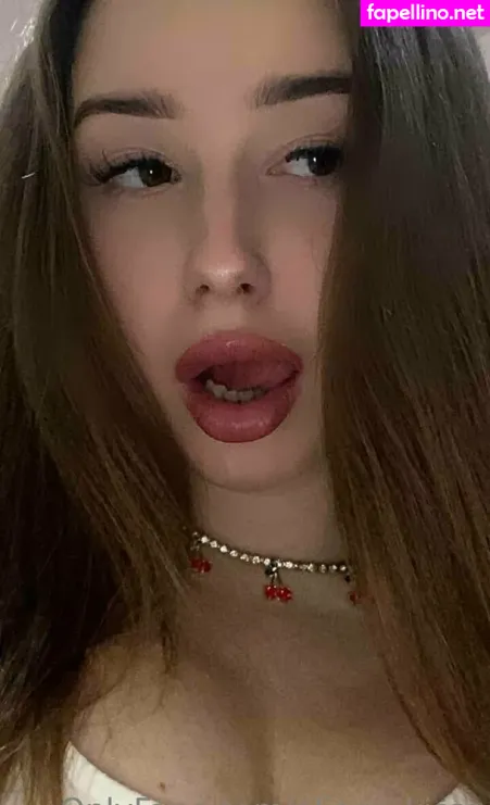 Alicee Kisss OnlyFans Thumbnail #tN1a9ev8Tc