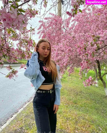 Alicee Kisss OnlyFans Thumbnail #v9Qtcq8LP2