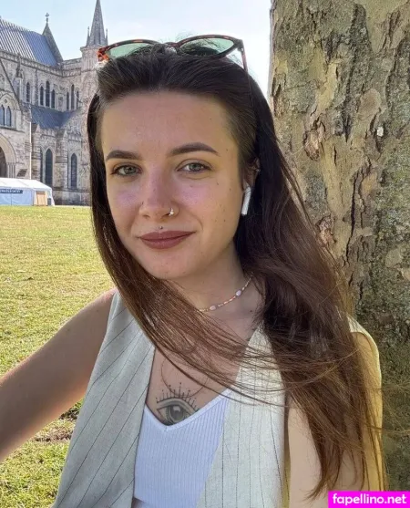 Alicee Pearl OnlyFans Thumbnail #2MzQfrY9wK