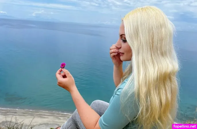 Alicee777709 OnlyFans Thumbnail #ksfJT7Vayd