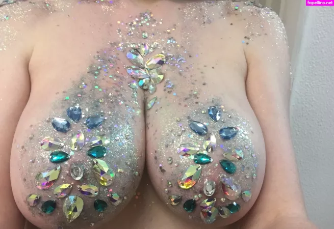 Aliceebrookees OnlyFans Thumbnail #lfsrjyAfXb
