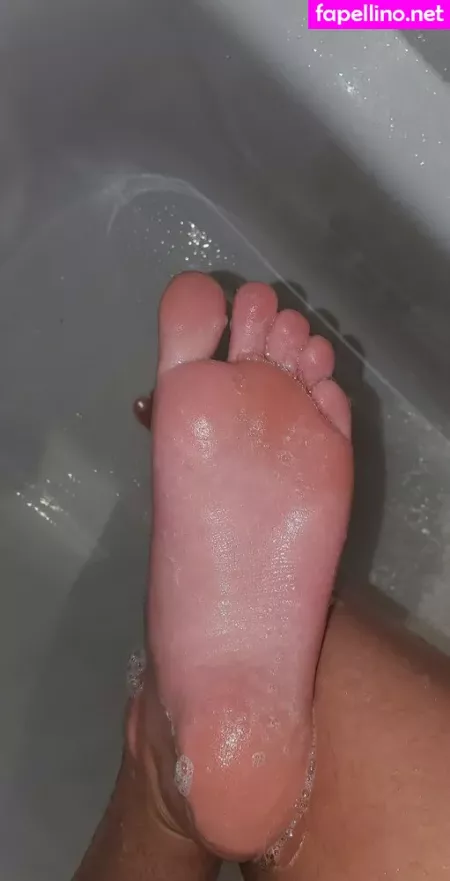 Alicefrenchfeet OnlyFans Thumbnail #EkerSC7SLG