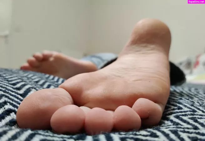 Alicefrenchfeet OnlyFans Thumbnail #GM3FYCq1B6