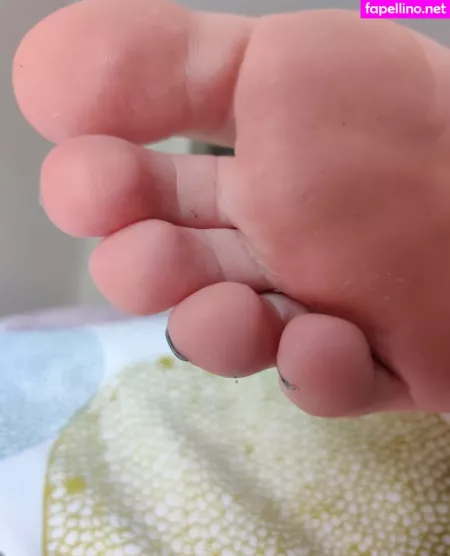 Alicefrenchfeet OnlyFans Thumbnail #VjR5WRDOAS