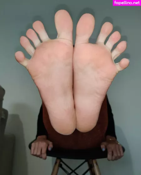 Alicefrenchfeet OnlyFans Thumbnail #aQ0u0KcWb9
